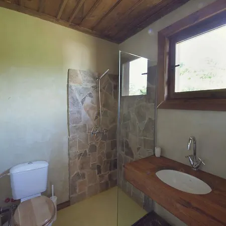 Guest Homes Chalet Leshten